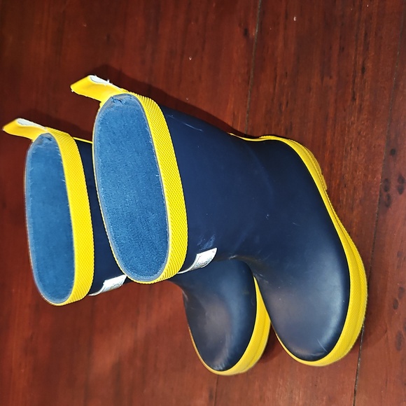 Hatley Other - Hatley Matte Rain Boots